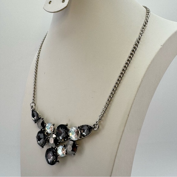 New Glass Stone Necklace Silver Tone Black Crystal 18.5–21.5” Statement - Picture 4 of 7